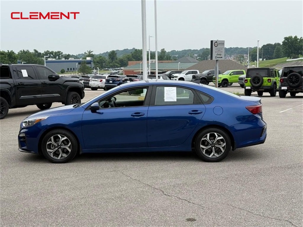 Certified 2020 Kia FORTE LXS with VIN 3KPF24AD3LE232164 for sale in Columbia, IL