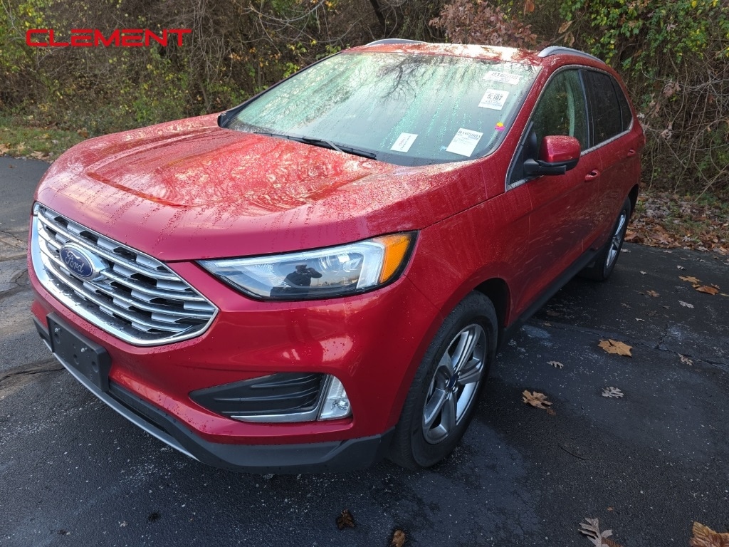 2022 Ford Edge SEL's photo
