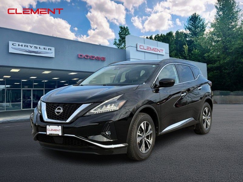 2023 Nissan Murano SV's photo
