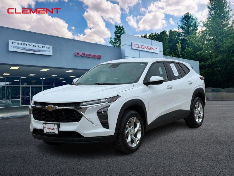 2024 Chevrolet Trax LS