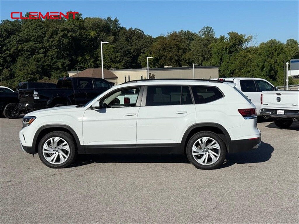2022 Volkswagen Atlas V6 SE Technology photo 2