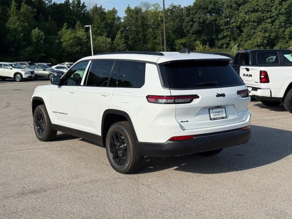 New 2026 Jeep Grand Cherokee L Altitude Sport Utility