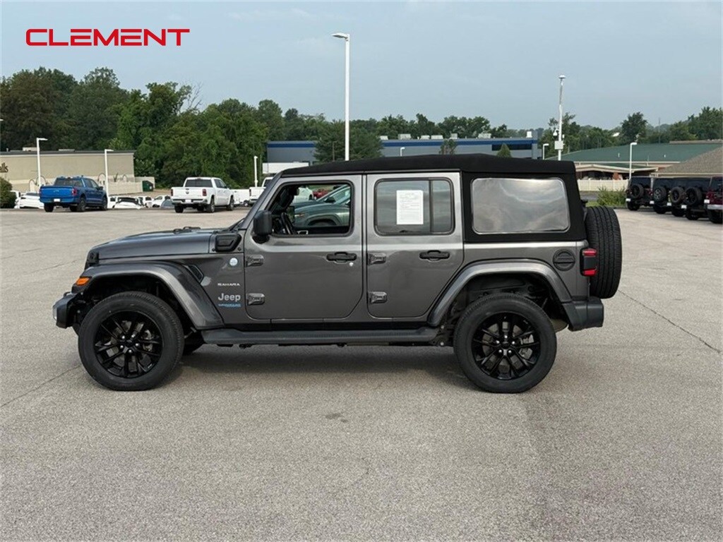 2021 Jeep Wrangler Unlimited Sahara 4xe photo 2