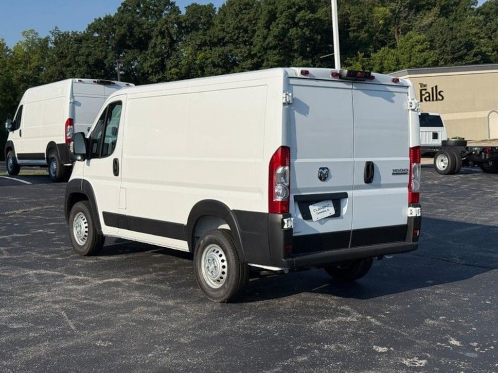 New 2026 Ram ProMaster Low Roof Cargo Van