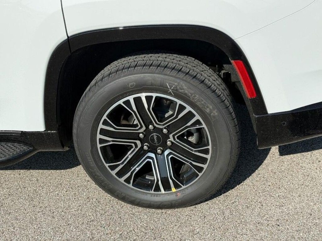 New 2026 Jeep Grand Wagoneer 4X4 Sport Utility