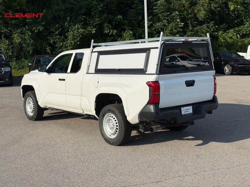 Used 2024 Toyota Tacoma SR Truck XtraCab