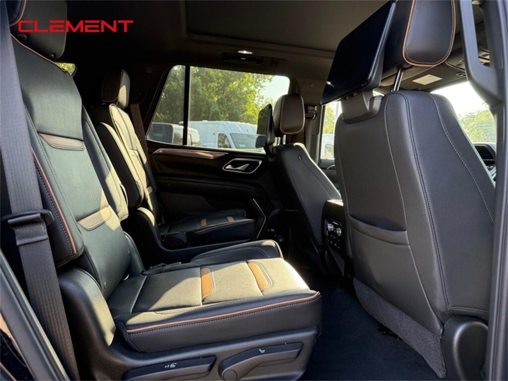 2021 Gmc Yukon AT4 photo 2