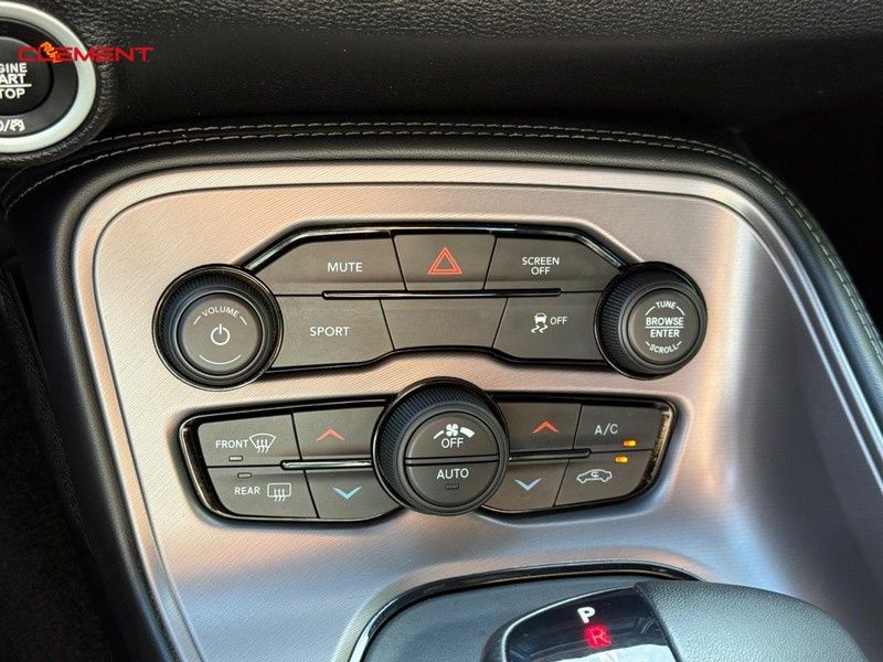 2023 Dodge Challenger SXT - Photo 23