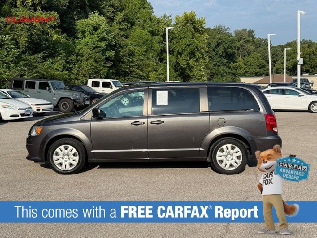 Used 2018 Dodge Grand Caravan SE Van Passenger Van