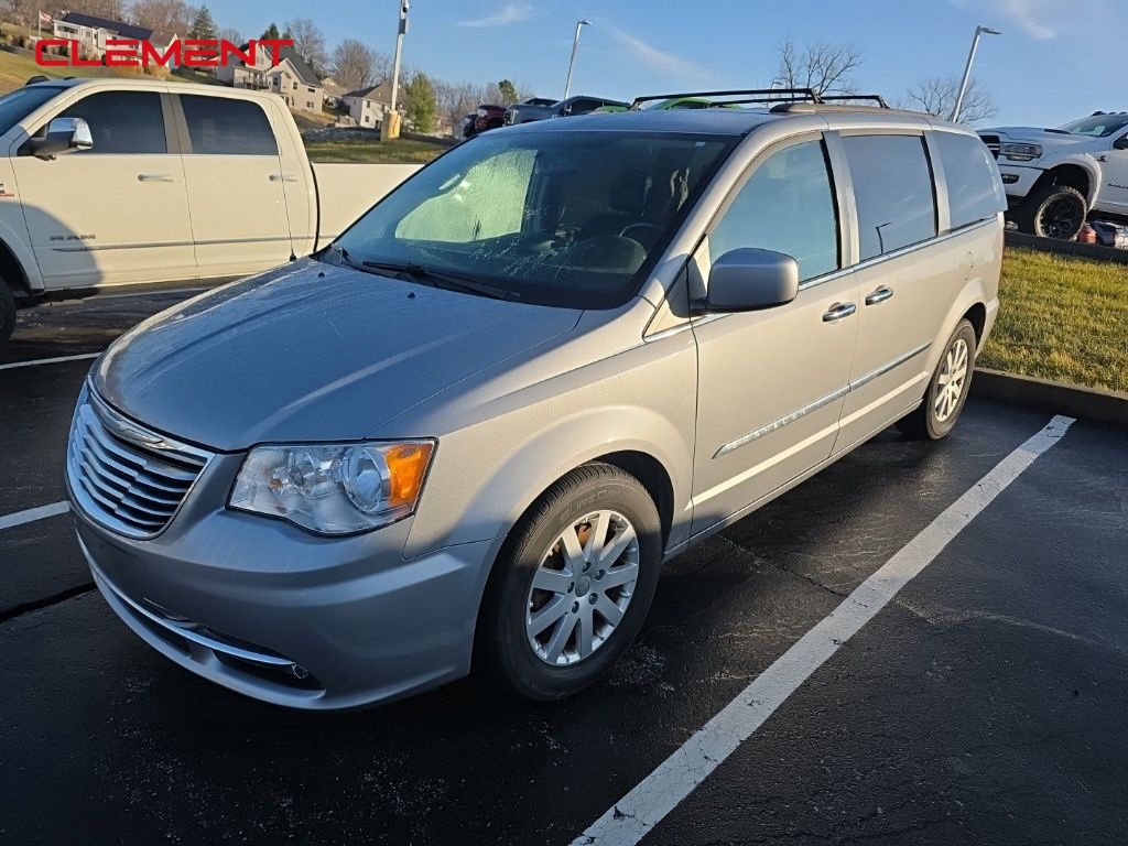 2015 Chrysler Town & Country Touring
