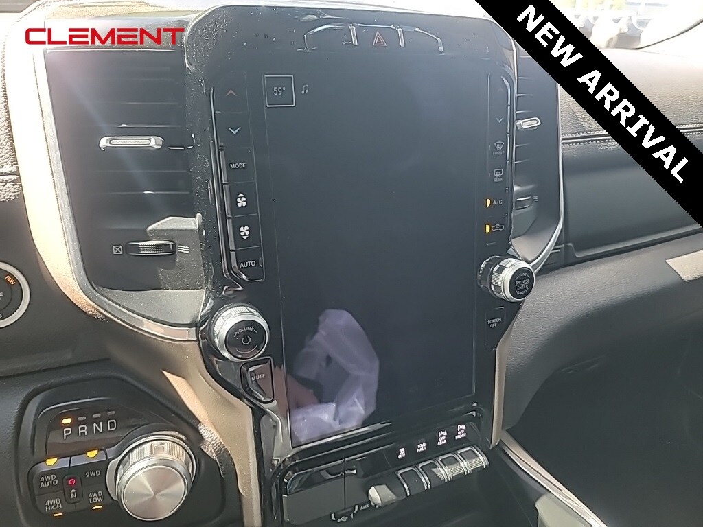 2022 Ram 1500 Laramie photo 2