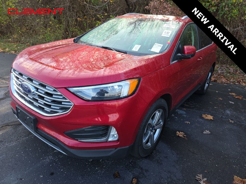 2022 Ford Edge SEL's photo