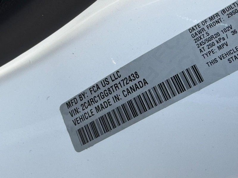2026 Chrysler Pacifica Limited - Photo 24