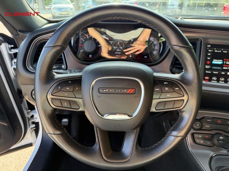 2023 Dodge Challenger SXT - Photo 16