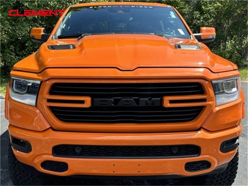 2024 Ram 1500 Laramie photo 2