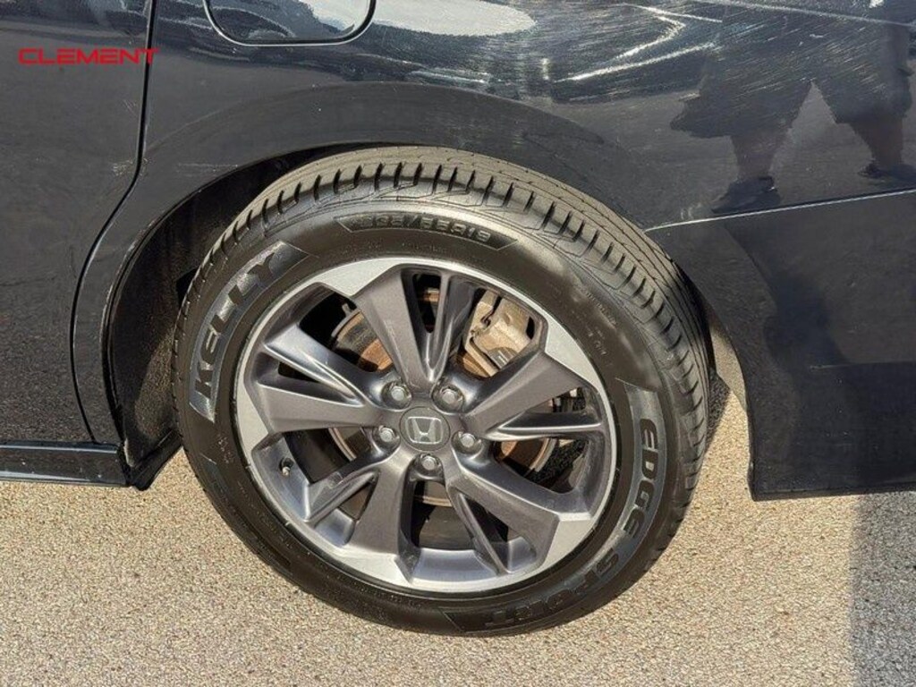 Used 2023 Honda Odyssey Elite Van