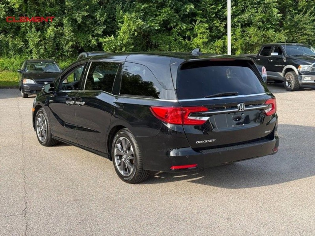 Used 2023 Honda Odyssey Elite Van