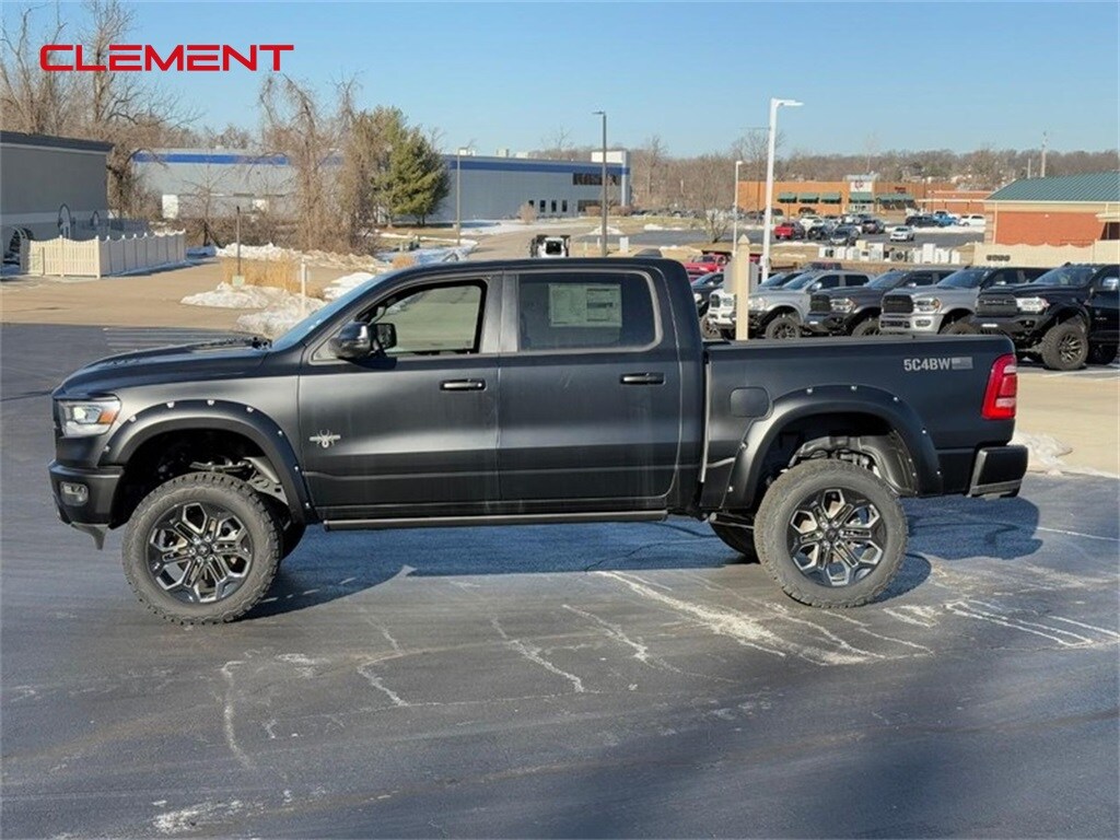 2024 Ram 1500 Laramie photo 2