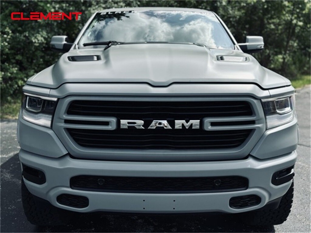 2024 Ram 1500 Laramie photo 2