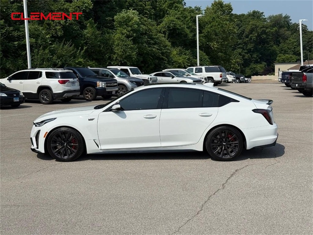 Certified 2024 Cadillac CT5 V-Series Blackwing with VIN 1G6D35R60R0810516 for sale in Columbia, IL