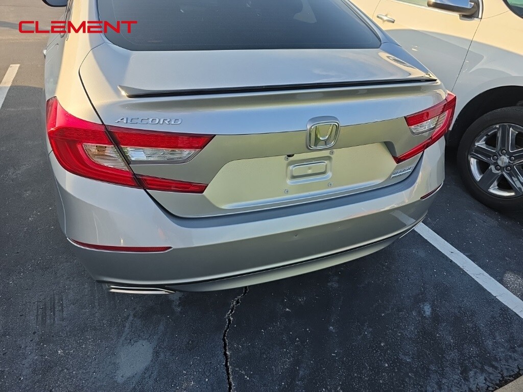 2022 Honda Accord Sport SE photo 2