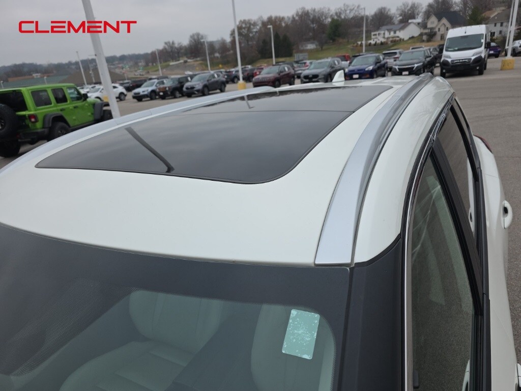 Used 2023 Nissan Rogue SV SUV