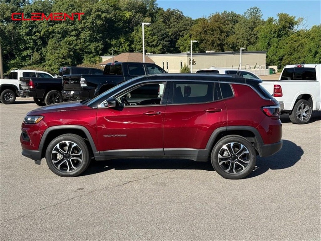 2022 Jeep Compass Limited photo 2