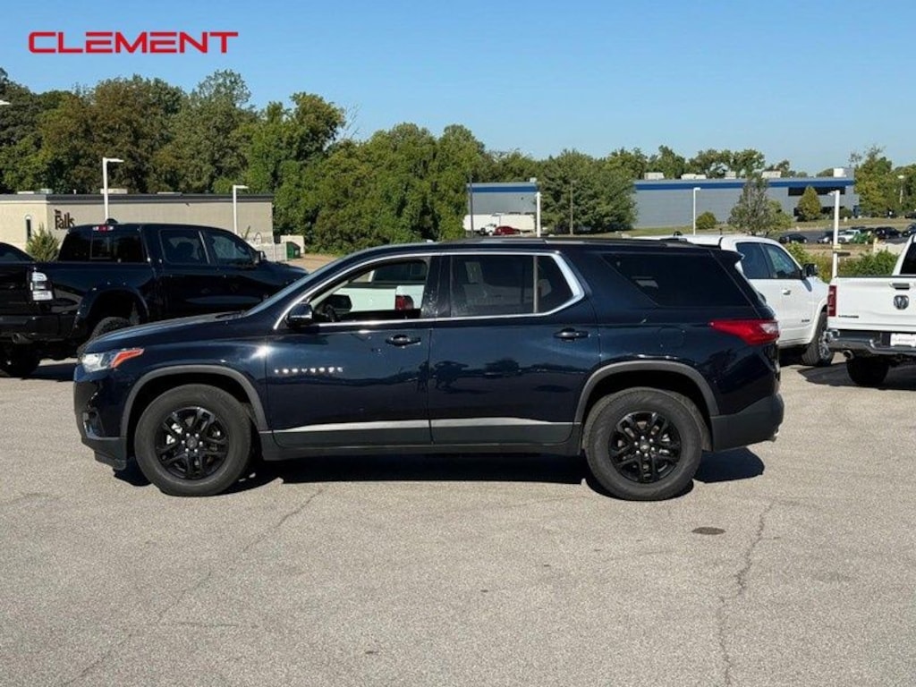 Used 2020 Chevrolet Traverse LT Cloth w/1LT SUV