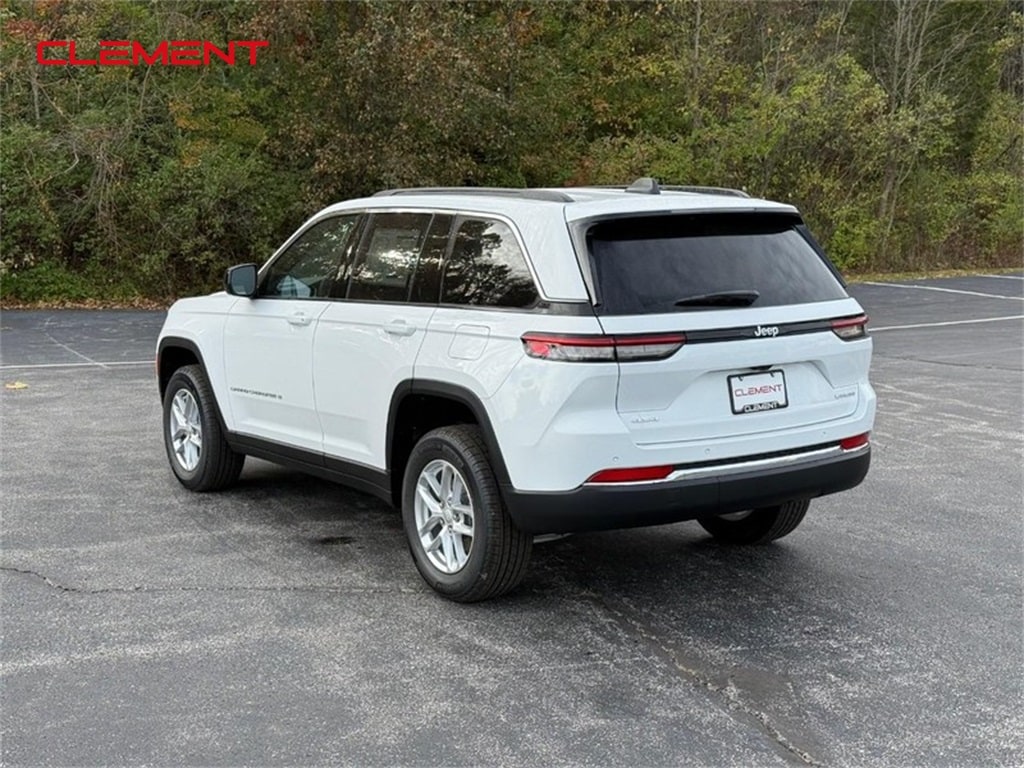 New 2025 Jeep Grand Cherokee Laredo X Sport Utility