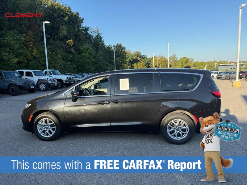 Used 2023 Chrysler Pacifica Touring L with VIN 2C4RC1BG7PR532411 for sale in Columbia, IL