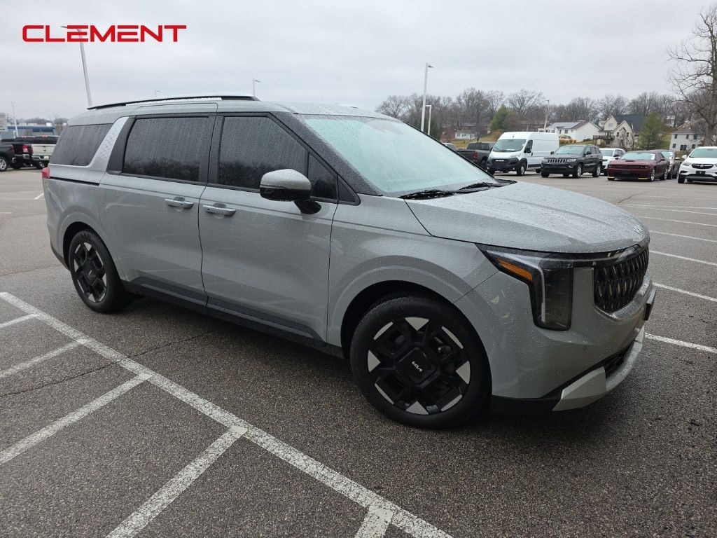 Used 2025 Kia Carnival EX Van Passenger Van