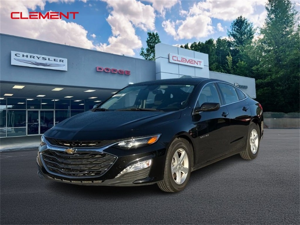 Used 2024 Chevrolet Malibu 1LT Sedan