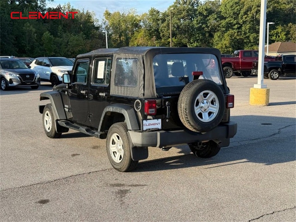 Used 2015 Jeep Wrangler Unlimited Sport 4x4 SUV
