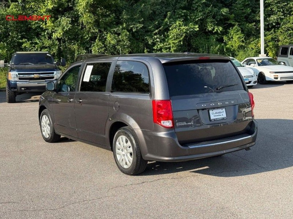 Used 2018 Dodge Grand Caravan SE Van Passenger Van