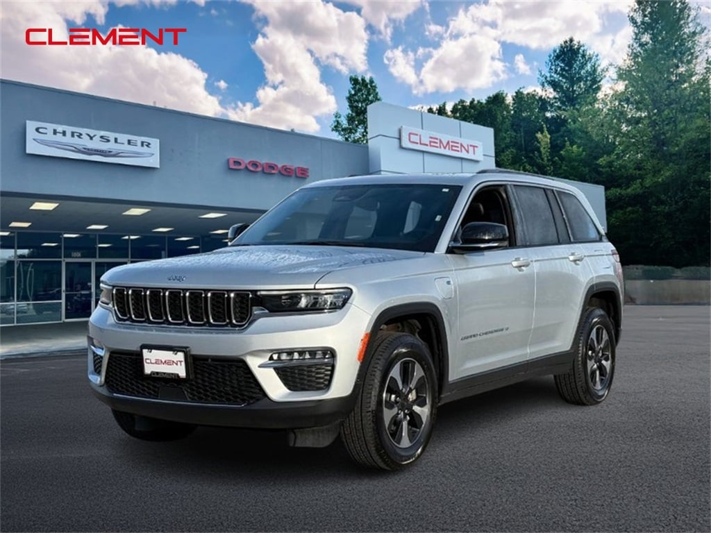 2024 Jeep Grand Cherokee 4xe's photo