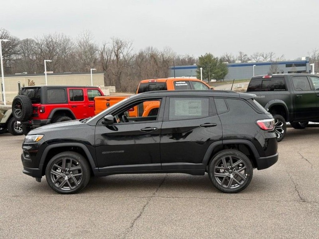 New 2026 Jeep Compass Limited Sport Utility
