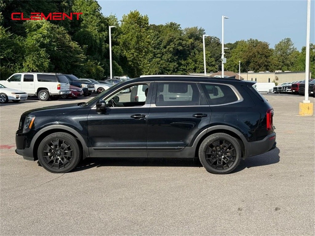 2021 Kia Telluride EX photo 2