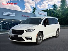 2026 Chrysler Pacifica Select Passenger Van