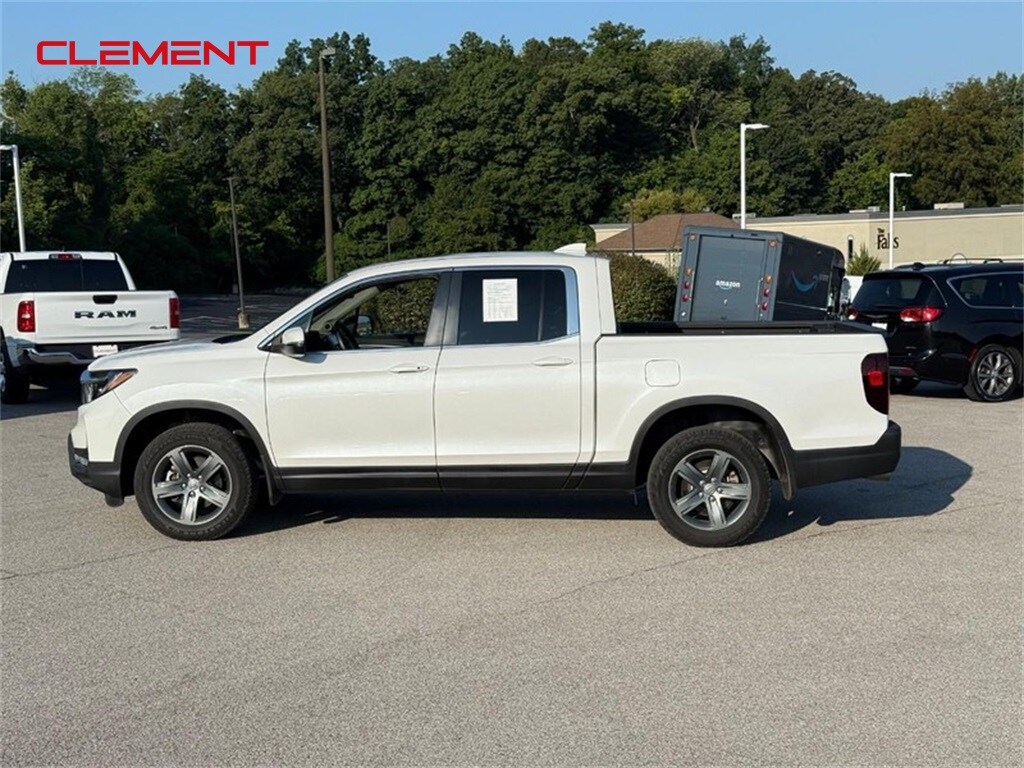 2023 Honda Ridgeline RTL photo 2