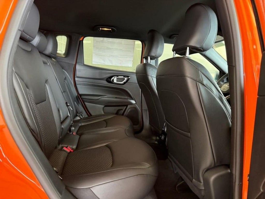 New 2026 Jeep Compass Latitude Sport Utility