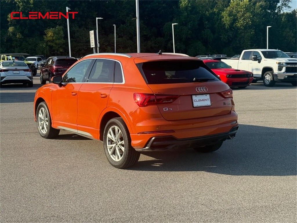 2021 Audi Q3 45 TFSI S line Premium photo 2