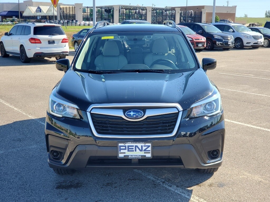 Used 2019 Subaru Forester Premium with VIN JF2SKAEC3KH565926 for sale in Rochester, Minnesota