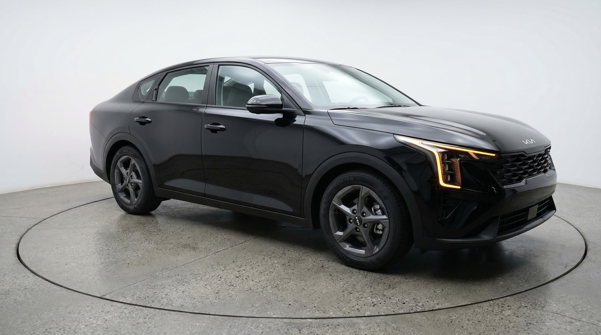 Thumbnail: 2026 Kia K4 - 1