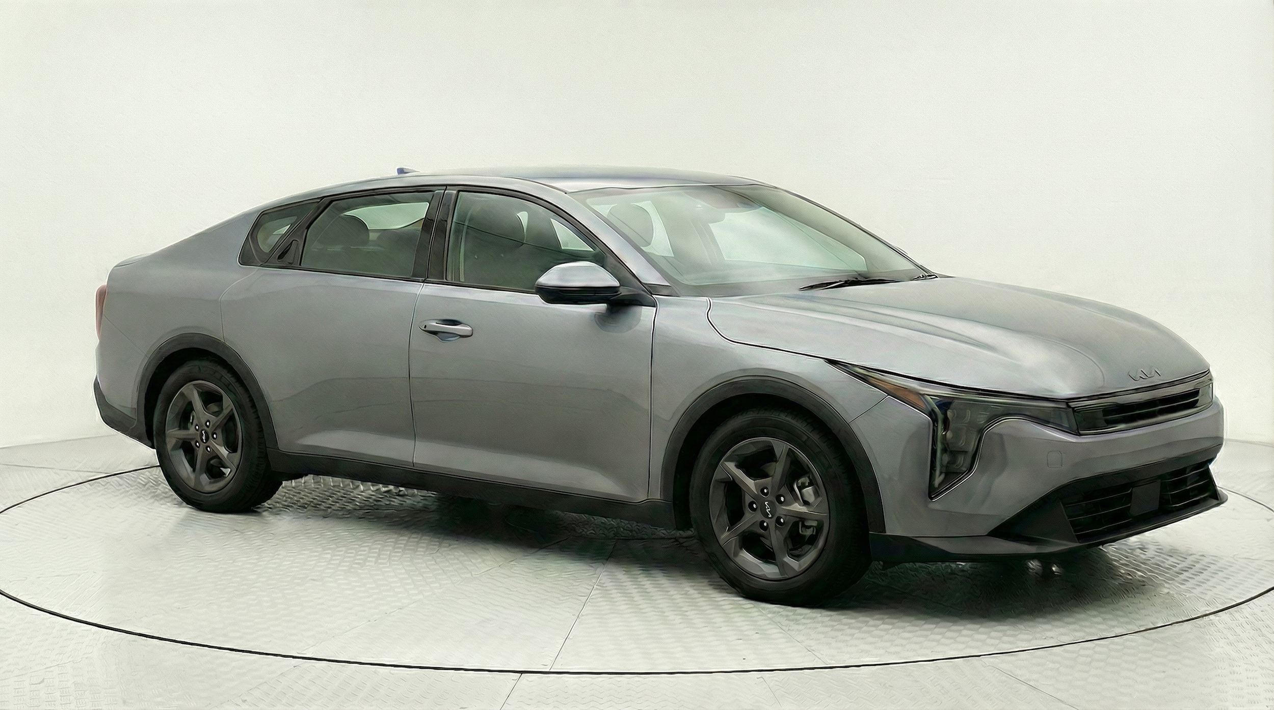 Thumbnail: 2025 Kia K4 - 1