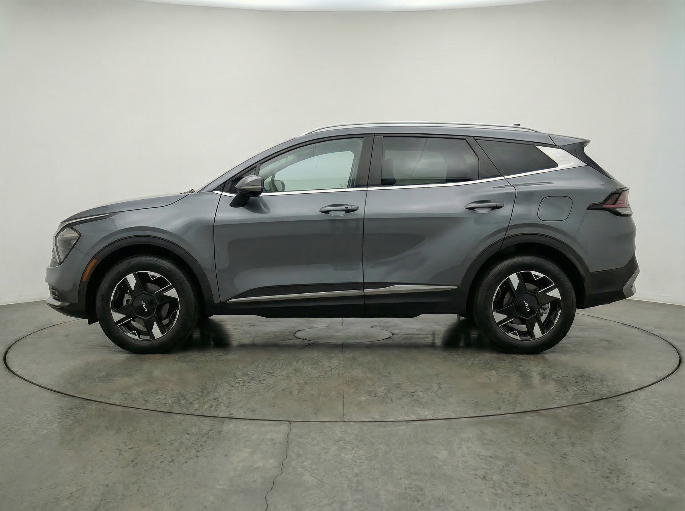 Thumbnail: 2026 Kia Sportage - 4