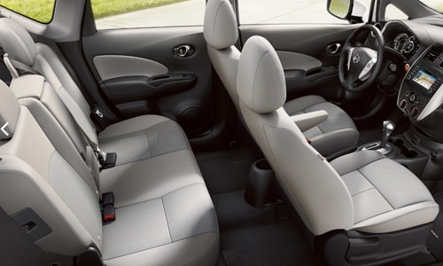 2017 nissan versa note interior