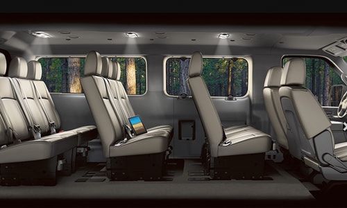 2017 nissan 3500 passenger interior