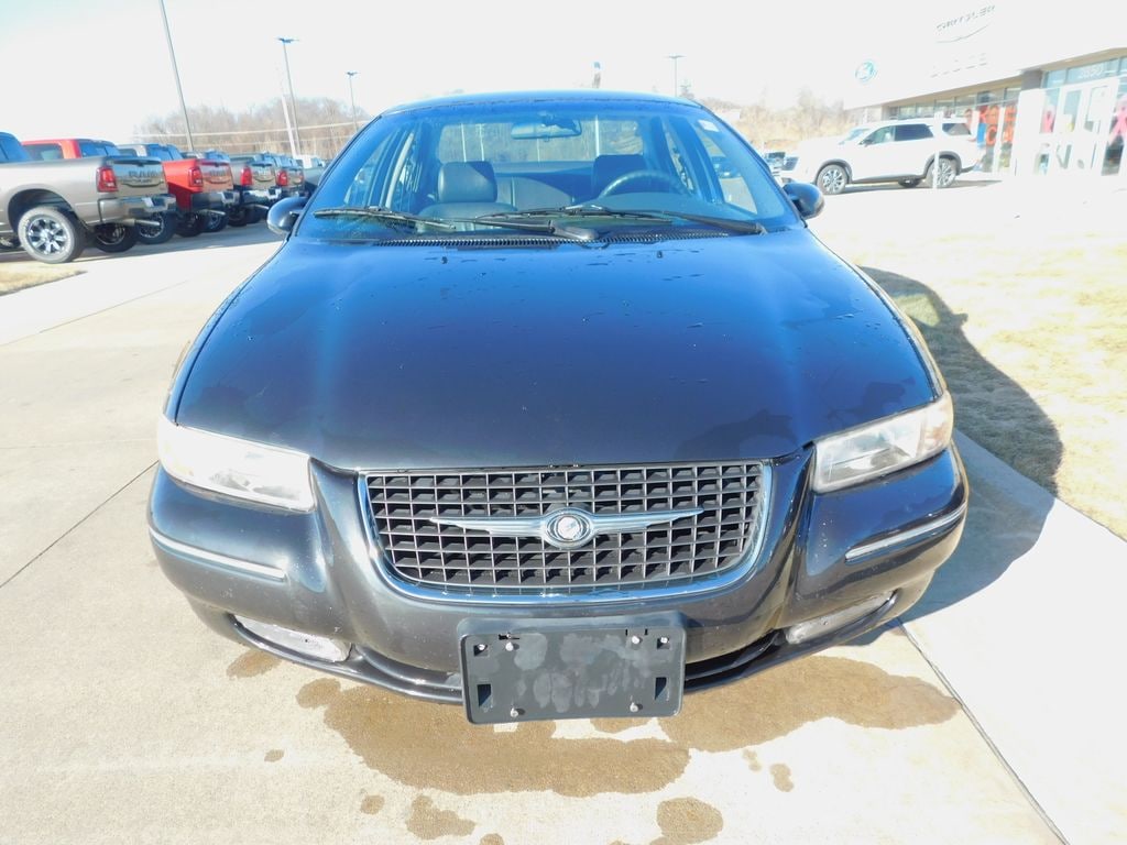 Used 1999 Chrysler Cirrus LXi Sedan