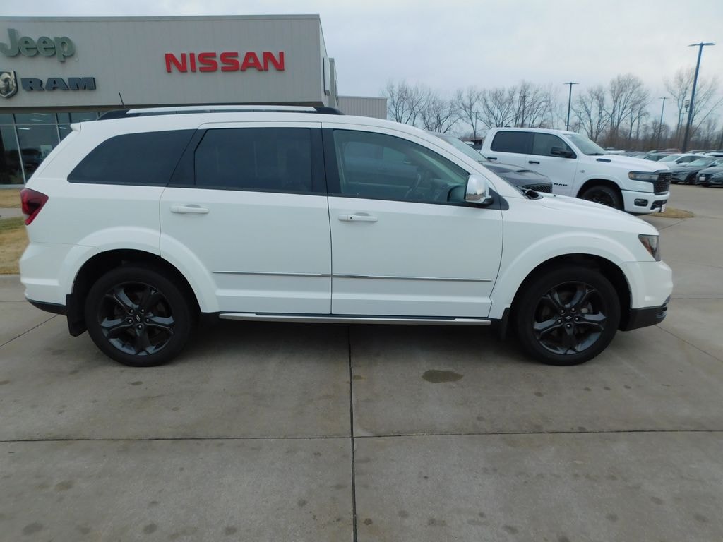 Used 2020 Dodge Journey Crossroad SUV