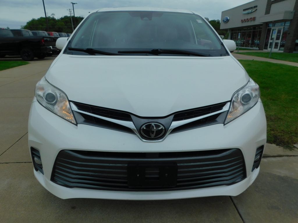 Used 2020 Toyota Sienna XLE Premium with VIN 5TDDZ3DC7LS238250 for sale in Clinton, IA